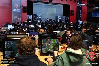 6ème édition de la compétition League of Legends à Lyon