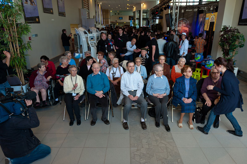 Photo 63 : Finalistes de la comp�tition de jeux vid�o inter maisons de retraite